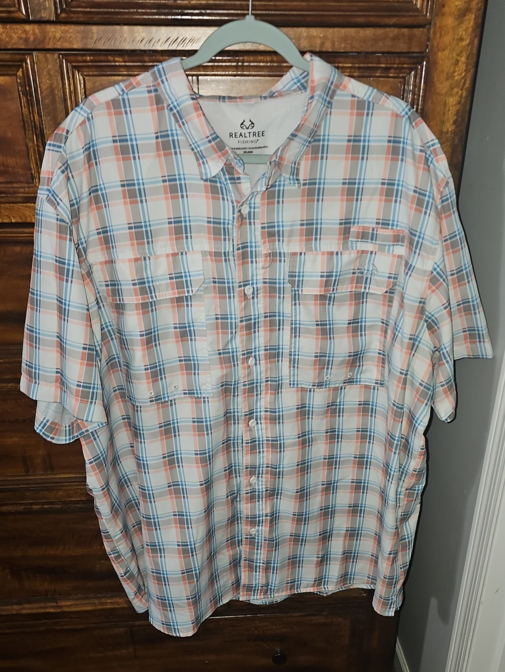 REALTREE Fishing Mens 2XL Button Down Shirt!